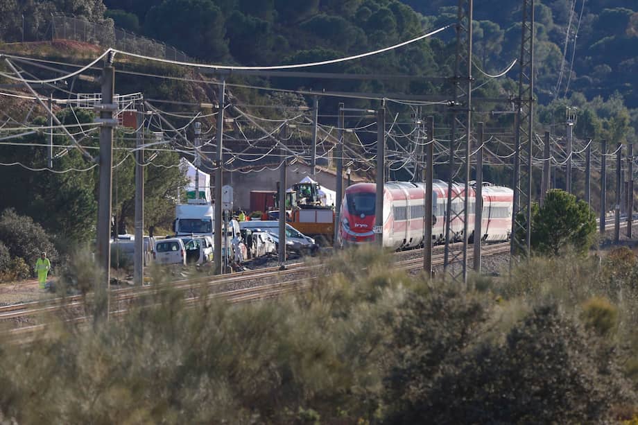 Vista del lugar del accidente de los trenes que colisionaron cerca de Adamuz (Córdoba), al sur de España.