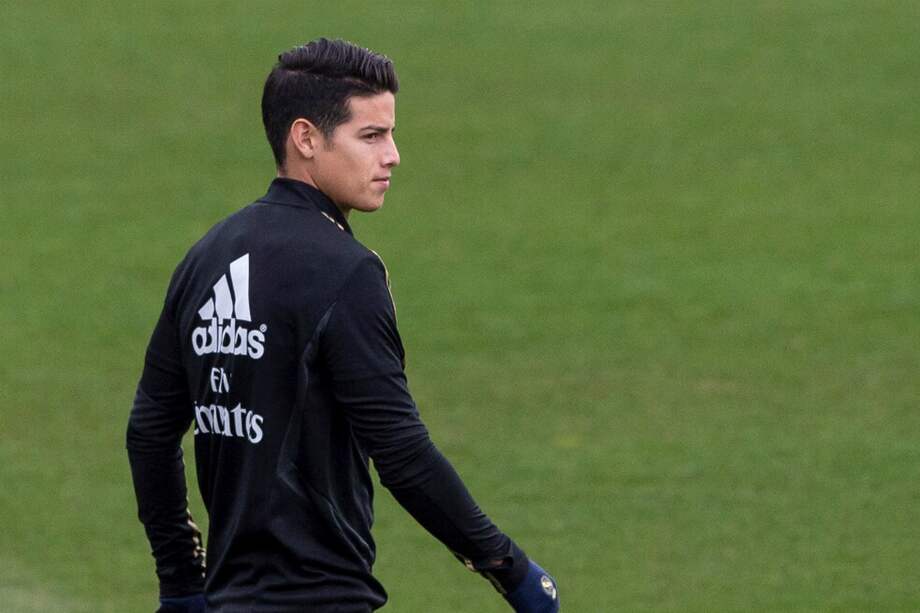 James, durante un entrenamiento con Real Madrid. / EFE