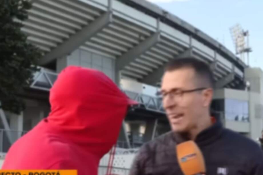 Los hinchas los amenazaron con hacerles daño físicamente.