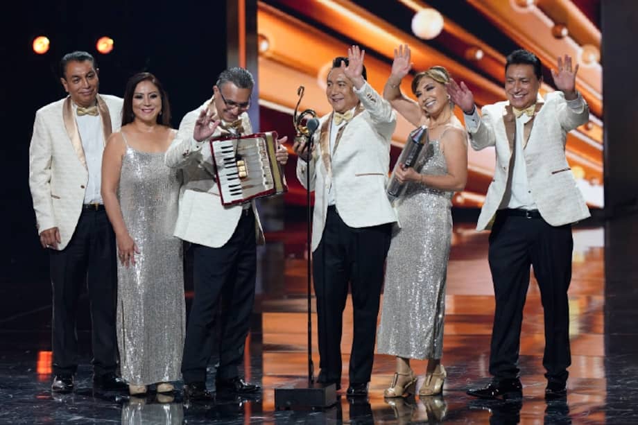 Los Ángeles Azules provienen del barrio San Lucas de Iztapalapa, una delegación con casi cuatro millones habitantes en Ciudad de México. /AP