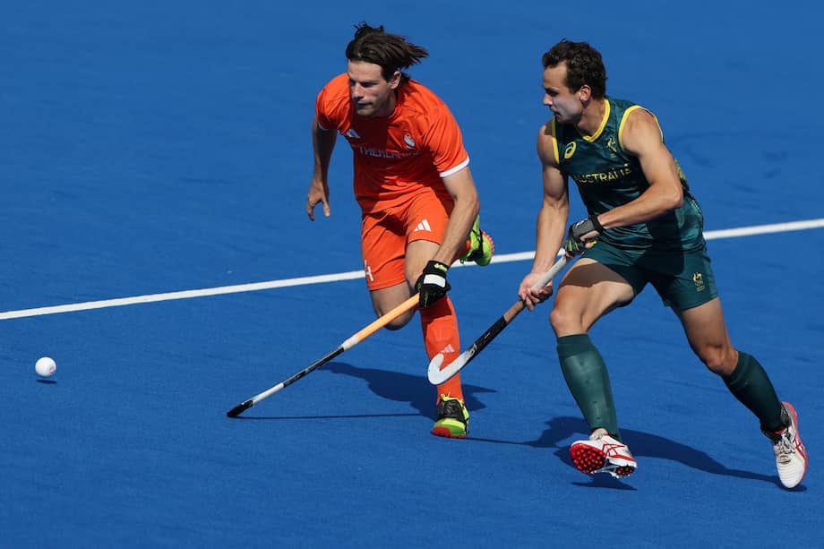 Thomas Craig (derecha) en acción con la selección de Australia durante los cuartos de final del hockey masculino de los Juegos Olímpicos de París 2024.