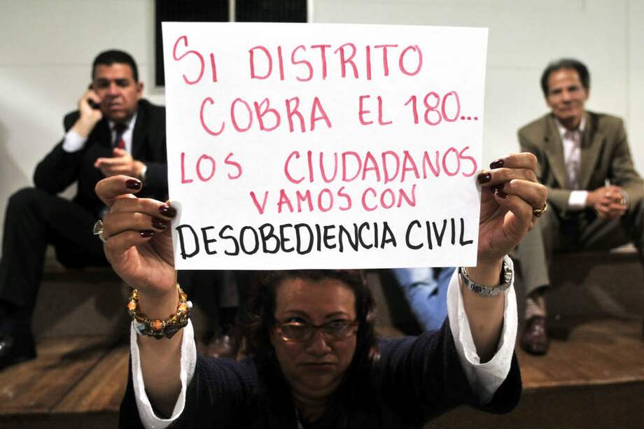 Dos versiones sobre el caos de la valorización