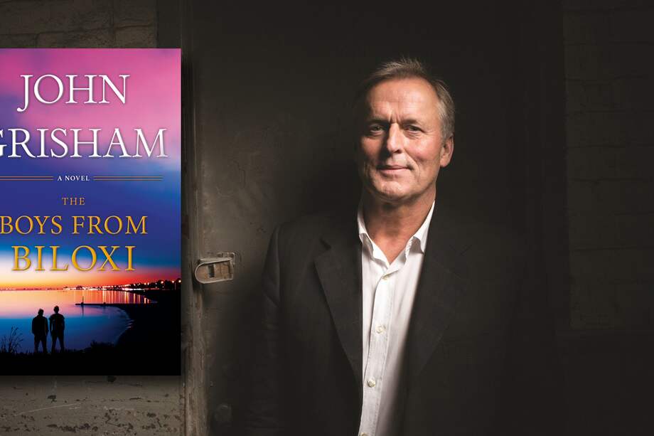 El escritor estadounidense John Grisham (Jonesboro, Arkansas, 1955) se dedicaba a la abogacía antes de convertirse en un escritor de éxito mundial desde que publicó su primera novela en 1988. Todas han sido best sellers y ocho fuente de guiones para el cine.
