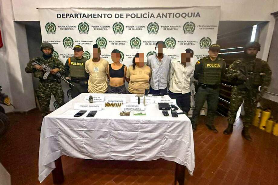 Según las autoridades, estas personas hombres serían responsables de dinamizar hechos de violencia, ejercer control social, coordinar extorsiones y afectar la seguridad en diferentes municipios de Antioquia.