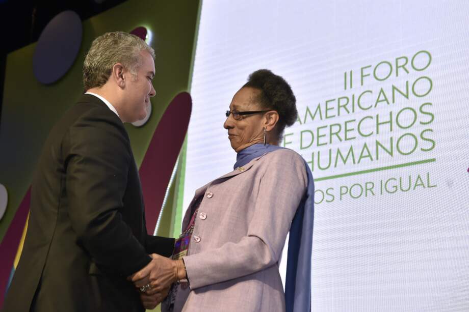 El presidente Iván Duque con la presidenta de la Comisión Interamericana de Derechos Humanos (CIDH), Margarette May. / SIG