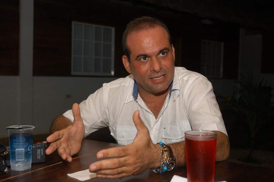 Salvatore Mancuso está señalado de participar en al menos 300 asesinatos mientras estuvo al interior de las AUC. / Archivo El Espectador