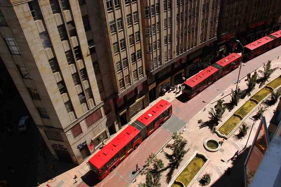 ¿Qué diría el Maestro Rogelio Salmona de peatonalizar el Eje Ambiental?