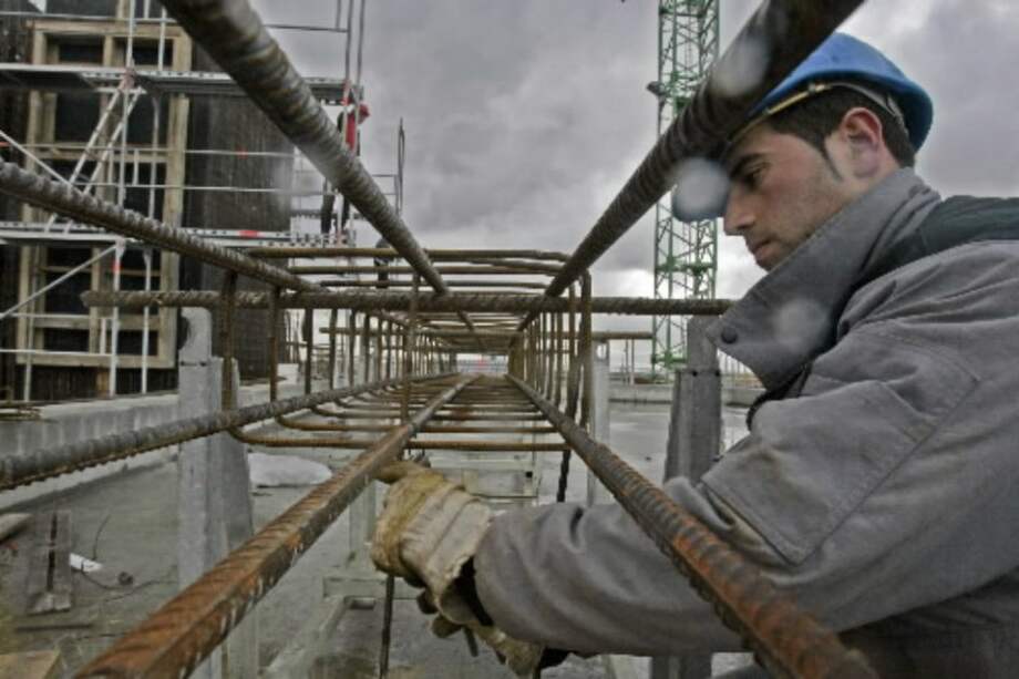 Para el desarrollo de vivienda de los próximos 10 años, el país requiere 9.074 hectáreas de suelo. / Bloomberg News