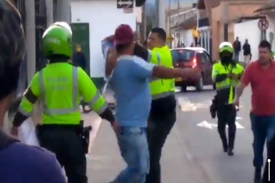 Investigarán enfrentamiento entre policías y dos ciudadanos en Tocancipá, Cundinamarca