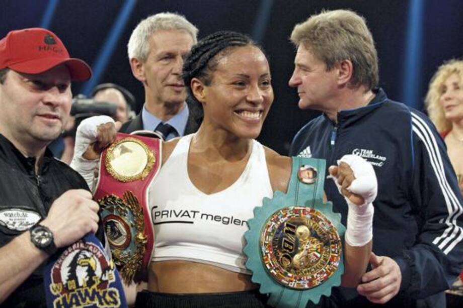 Cecilia Braekhus es la cartagenera que hoy reina en el boxeo femenino