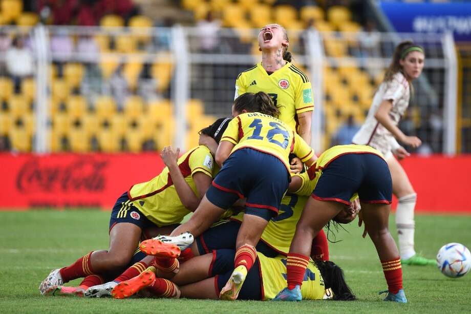 Juana Ortegón fue la encargada de marcar el primer gol para la selección femenina de Colombia.