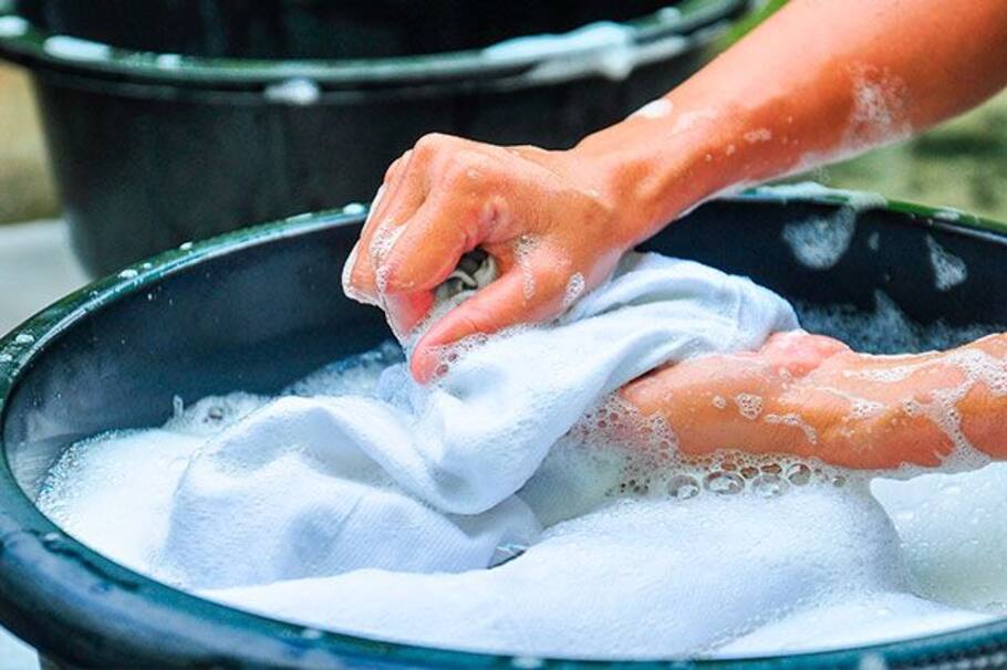 Este truco con limón y bicarbonato te encantará si las manchas de óxido son persistentes y resisten los métodos de limpieza convencionales.