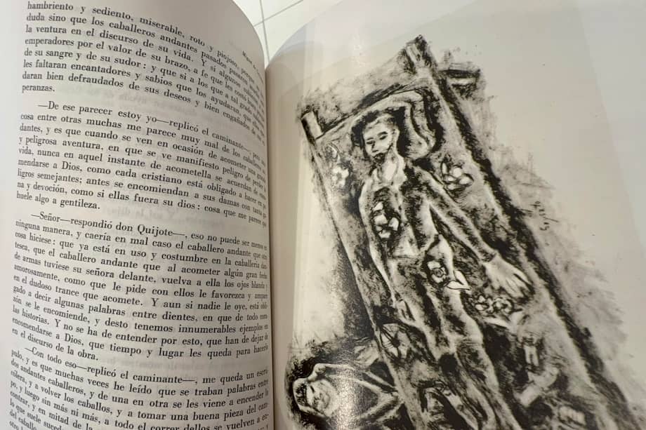 Fotografía que muestra una ilustración en una edición de "Don Quijote de la Mancha".