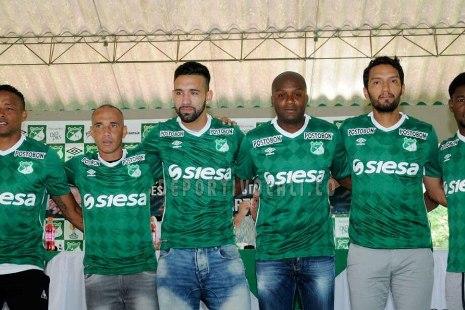 Jhon Pajoy, Mayer Candelo, Ronnie Fernández, Aquivaldo Mosquera, Abel Aguilar y José Lloreda, nuevas caras del Deportivo Cali. / Deportivocali.co