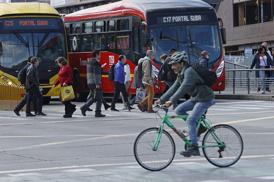 Ahora que la ciudad entera está en obra, qué conveniente sería recordar que, si todos cambiamos la manera en que transitamos las calles, es mucho lo que ganamos como sociedad.
