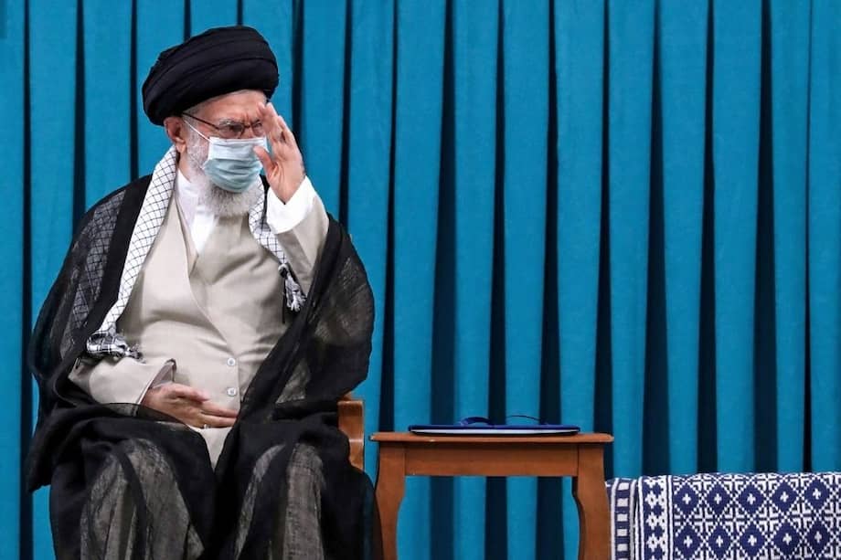 El nuevo presidente ultraconservador de Irán, Ebrahim Raisi, entró a principios de agosto y puso a un partidario de la línea dura al frente de las negociaciones.