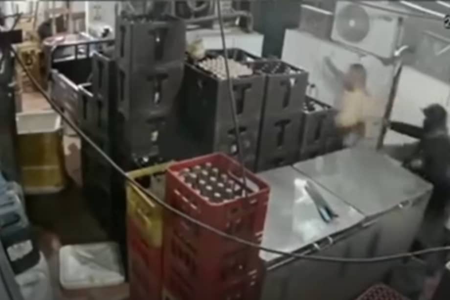 El secuestro quedó registrado en cámaras de seguridad.