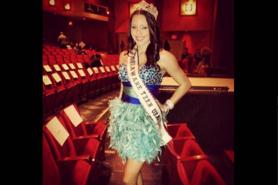 Por video porno renunció Miss Adolescente en EE.UU.