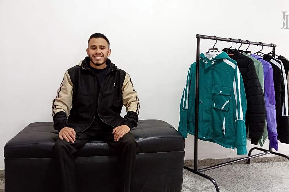 Juan Sebastián Martínez creó, junto a sus hermanos, JyL Brothers.