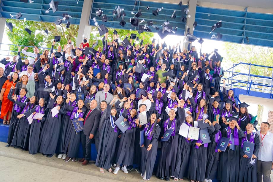 Los cinco regalos de Navidad de la educación colombiana en 2025