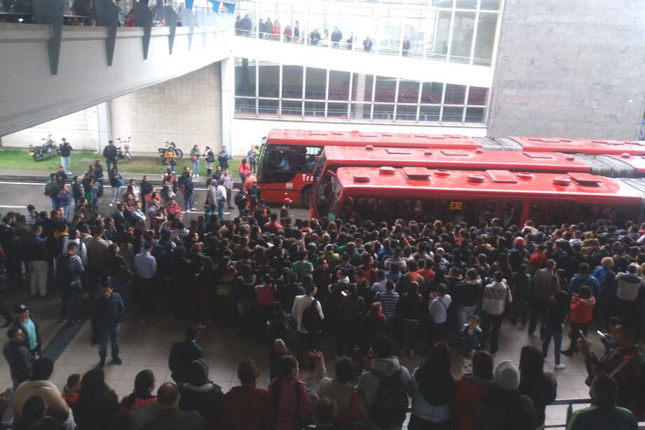 Tomada de Twitter @claus_vera