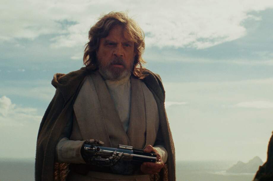 Mark Hamill como Luke Skywalker.