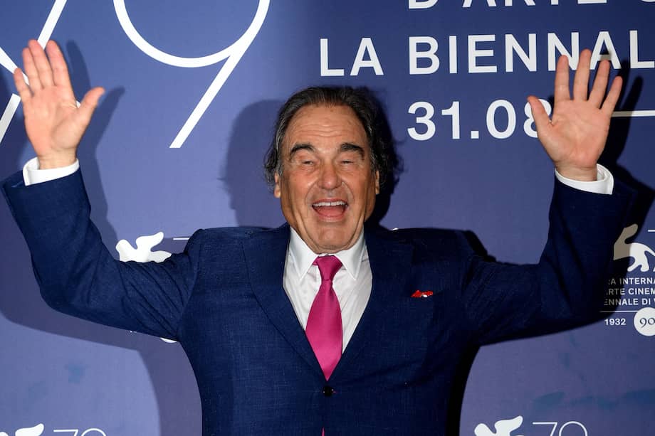 El cineasta estadounidense Oliver Stone, durante la 79ª edición del Festival Internacional de Cine de Venecia, que se realiza del 31 de agosto al 10 de septiembre de 2022.