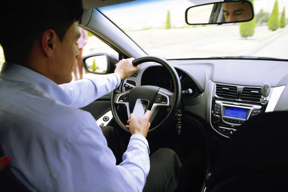 Una app para estar al día en las obligaciones mecánicas y legales de tu auto