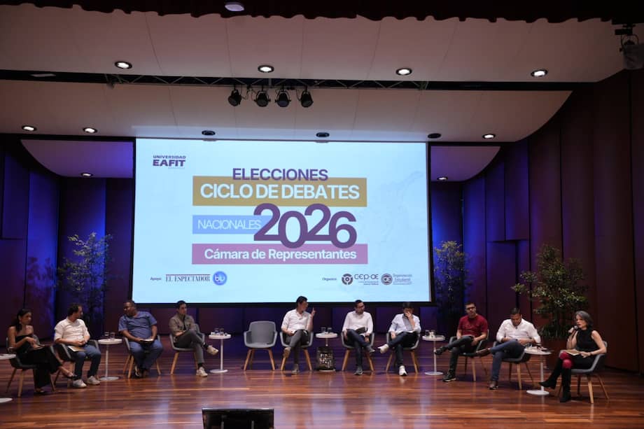 Alejandro Arcila (Ahora Colombia), Carlos Oliveros (Frente Amplio Unitario), Federico Hoyo (Centro Democrático), José Miguel Zuluaga (Creemos), Juan David Roldán (Alianza Verde), Luis Miguel López (Partido Conservador), Santiago Ortiz (Fuerza Ciudadana) y Yanith Segura (Alma) fueron los candidatos a la Cámara por Antioquia que estuvieron en el debate que organizó Eafit en alianza con El Espectador y Blu Radio.