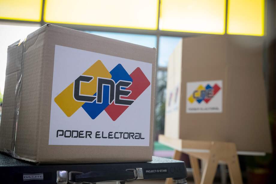 Fotografía que muestra una urna en la sede del Consejo Nacional Electoral, en Caracas, Venezuela.