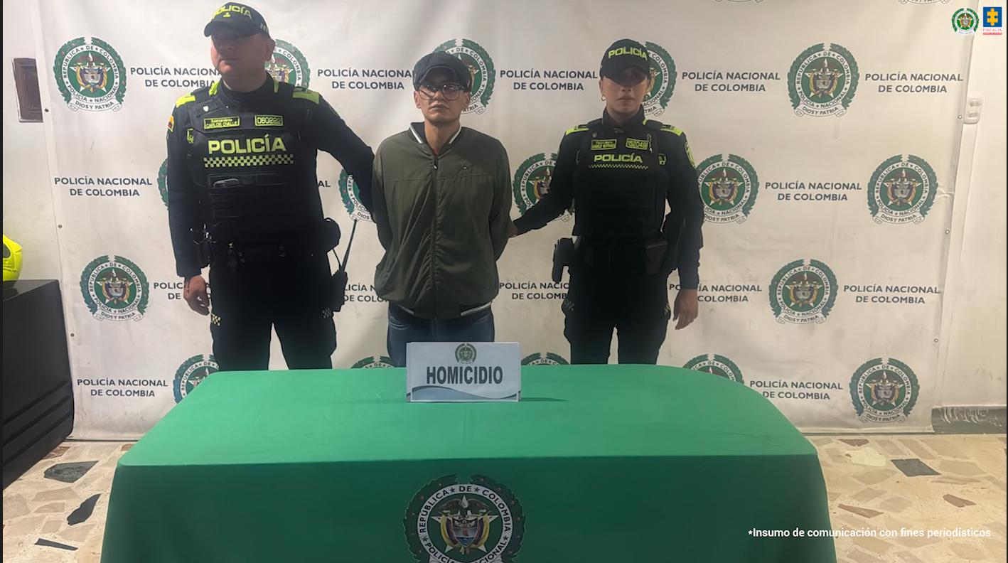 Capturan a hombre acusado de asesinar y abusar sexualmente de su madre en Kennedy