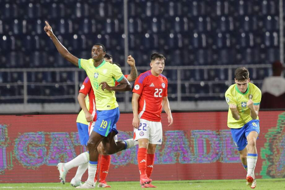 Brasil celebra su victoria sobre Chile en la última fecha del Sudamericano Sub-20 de Venezuela 2025.
