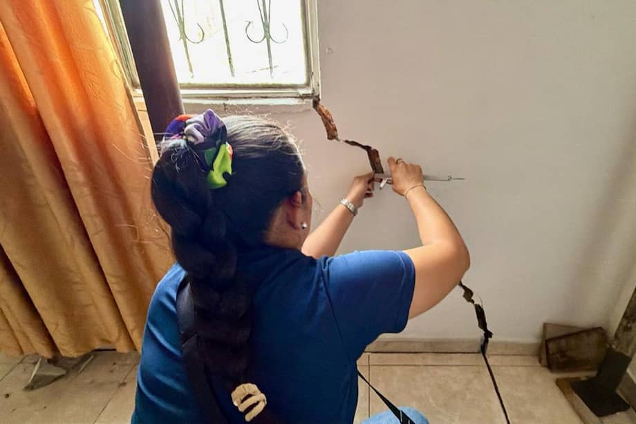 Equipos técnicos realizan recorridos en el sector para verificar las condiciones de las viviendas del barrio Kennedy.