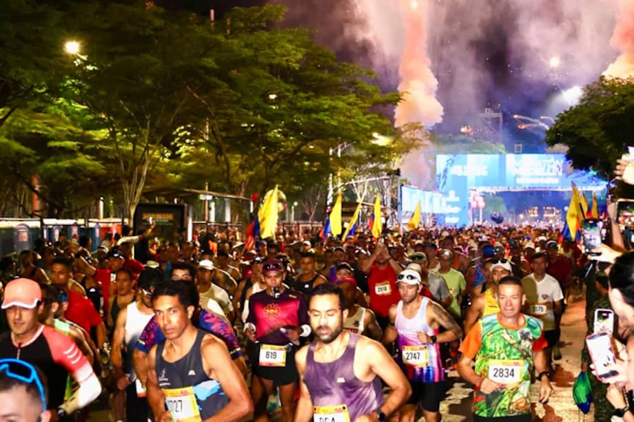 Corredores en la Maratón de Medellín.