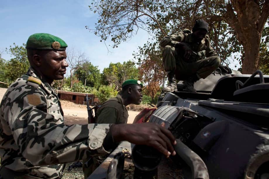 Ejército de Malí acusado de "ejecuciones sumarias"