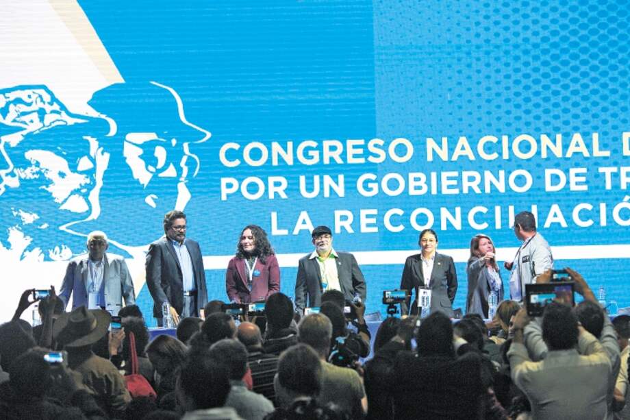 Los principales líderes de las Farc en el congreso realizado la semana pasada en Bogotá. / Cristian Garavito - El Espectador