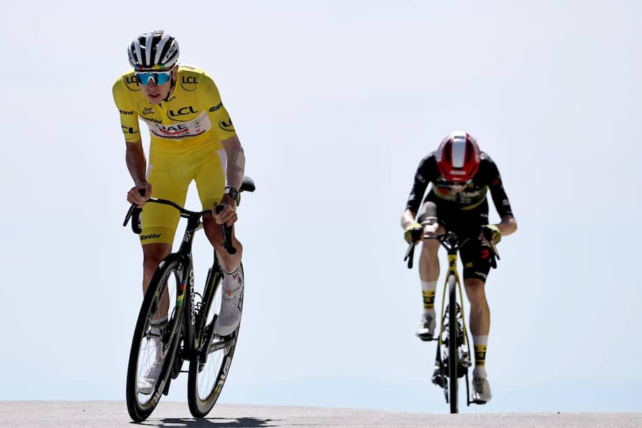 Con 5.600 metros de desnivel y final a 2.300 metros, es una de las etapas más exigentes del Tour. Pogacar llega con más de cuatro minutos sobre Vingegaard, que se juega todo hoy. Lipowitz, Onley y Roglič luchan por el podio.