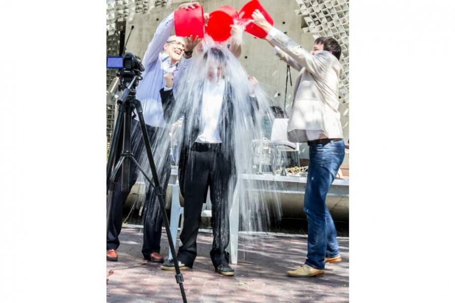 En qué se invirtió la plata del “ice bucket challenge”