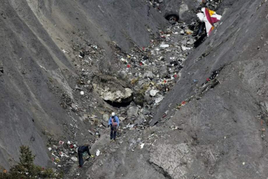 En Francia dicen que "todo apunta al gesto loco, incomprensible y horrible del copiloto"