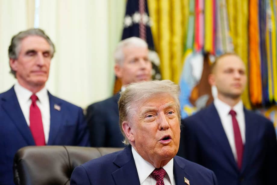 l presidente de Estados Unidos, Donald Trump, habla durante un anuncio sobre innovación nuclear estadounidense en el Despacho Oval de la Casa Blanca, en Washington, D. C., Estados Unidos, el 24 de julio de 2026.