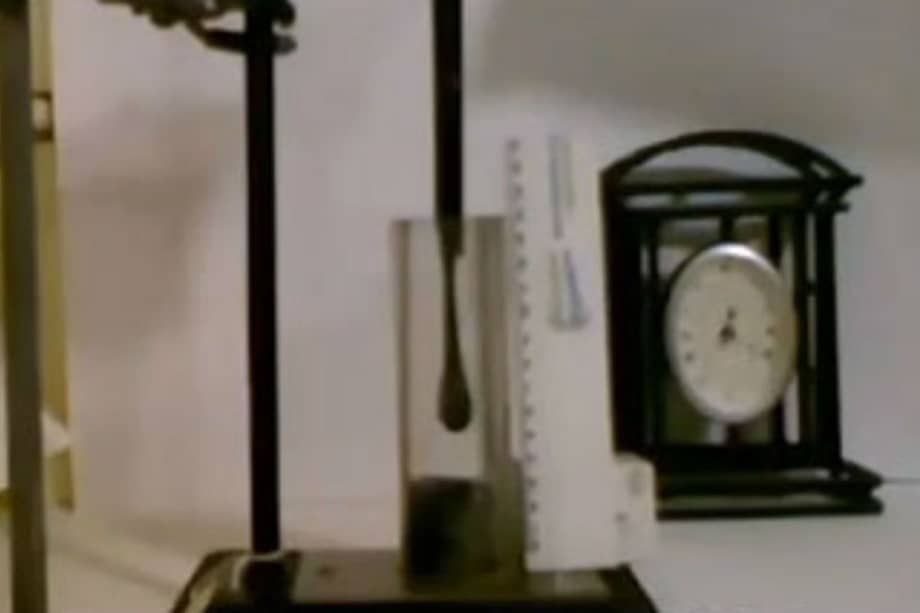 Una gota que duró 69 años en caer, uno de los experimentos más antiguos del mundo