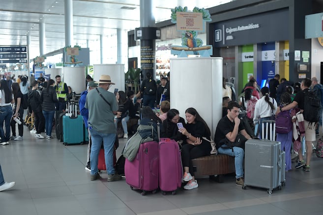 Puente festivo: pico y placa regional, plan especial en El Dorado y más medidas en Bogotá