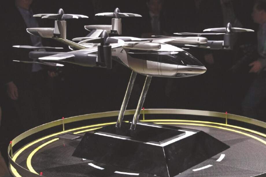 El modelo del vehículo volador presentado en el CES de Las Vegas./ Efe