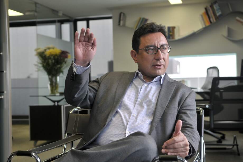 Rehusándose a la idea de que sólo los privados pueden gestionar entidades de manera eficiente, Mauricio Olivera aplicó los
principios de toda buena
empresa en Colpensiones. / Gustavo Torrijos - El Espectador