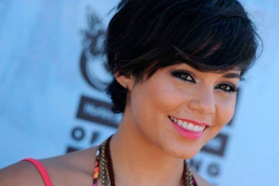 Voz y sonrisa: armas de seducción