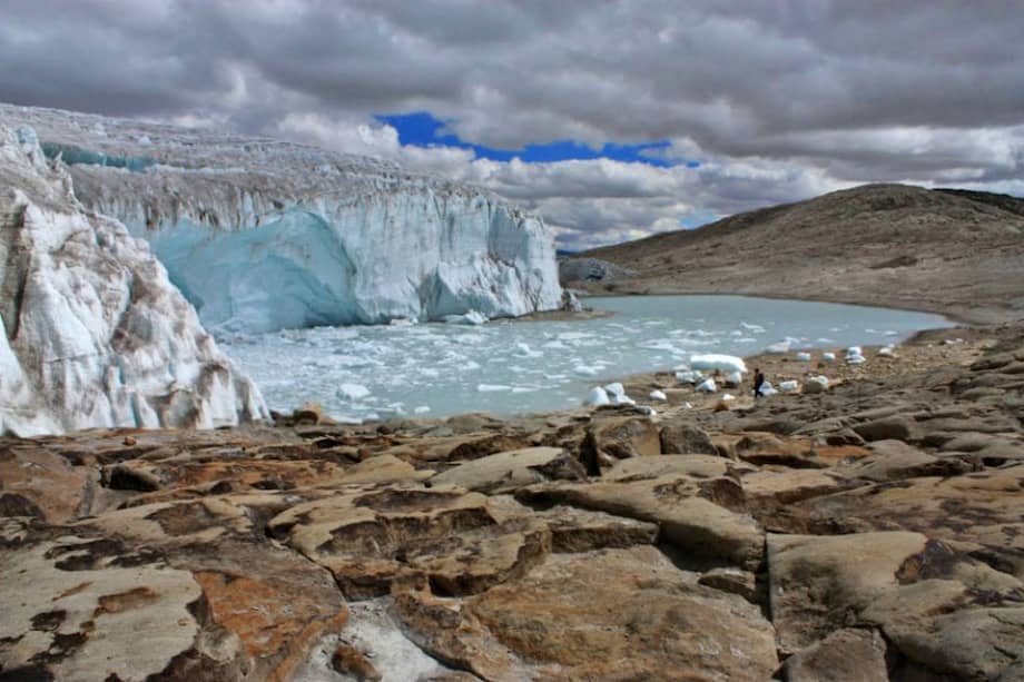 Glaciar Quelccaya, en Perú, en donde los científicos tomaron las muestras de contaminación. / AFP