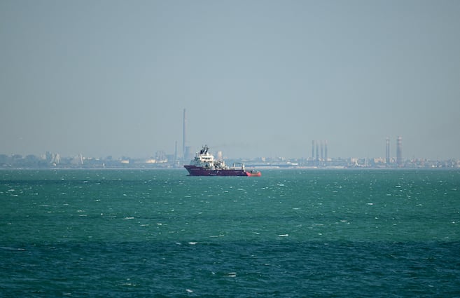 Alerta en el mar Negro: explosión de dron marítimo paraliza el principal puerto de Rumania