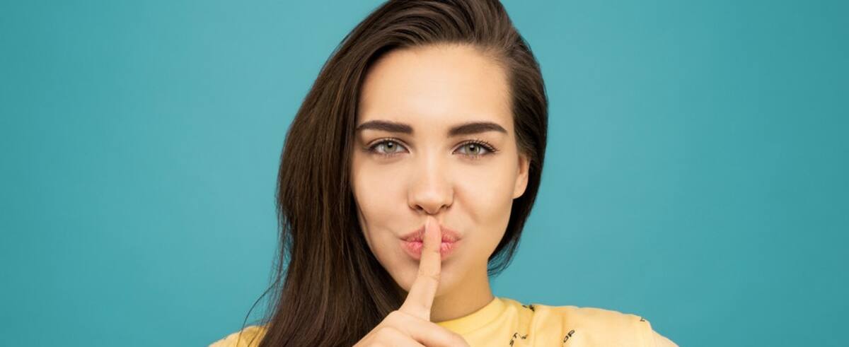 Conoce los signos que más secretos guardan.