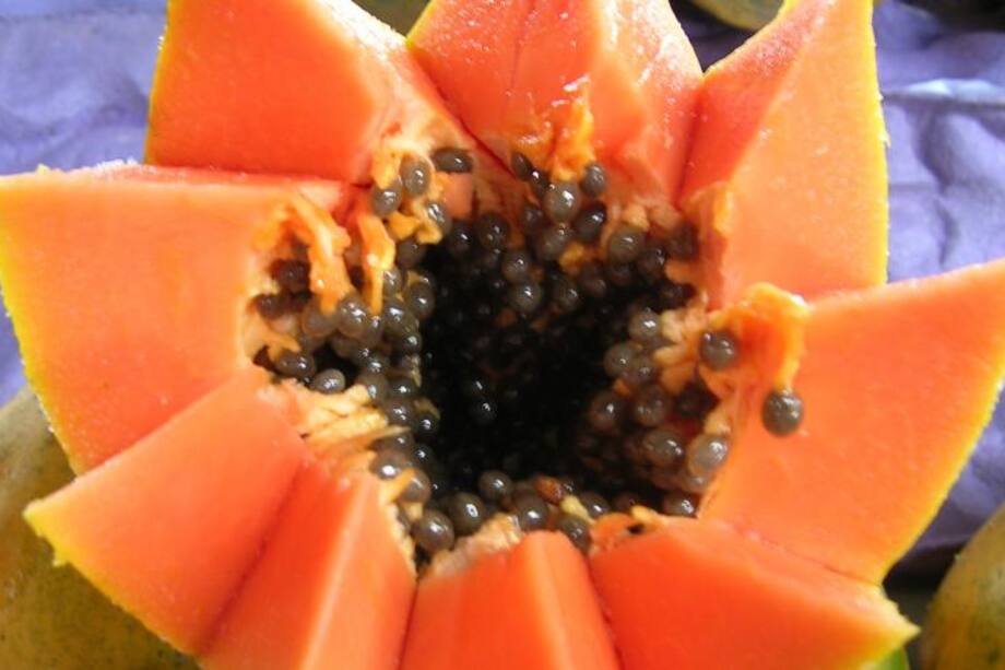 Nueve beneficios que ofrece la papaya para una digestión perfecta