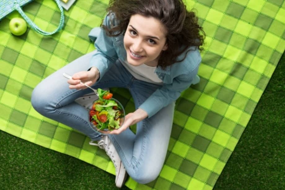 Williams, un niño migrante venezolano, caminó junto a su madre 1.069 kilómetros para llegar a Bogotá, Colombia. / Cortesía Gregg Segal